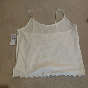 white ruffle crop